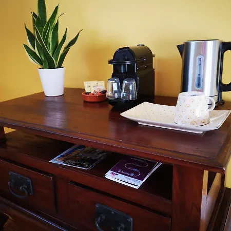 Couette-café D'hôtes Avec Petit Déjeuner Le Mans