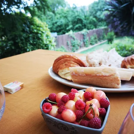 D'hotes Avec Petit Dejeuner Bed & Breakfast