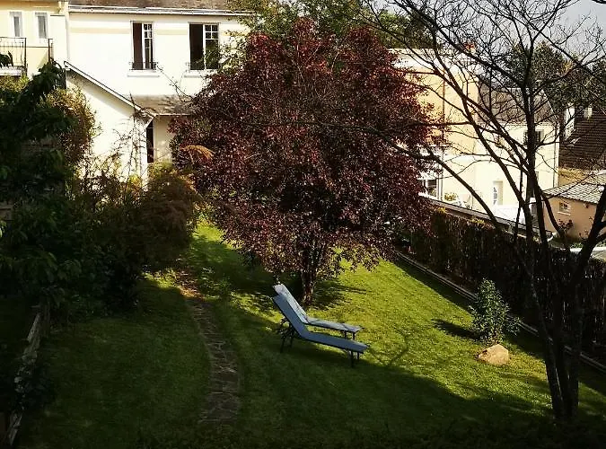 D'hôtes Avec Petit Déjeuner 3* Le Mans